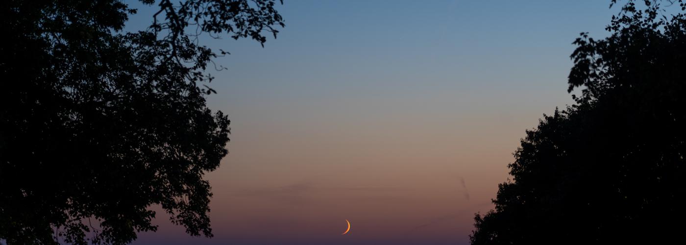 Moon setting two days after New Moon