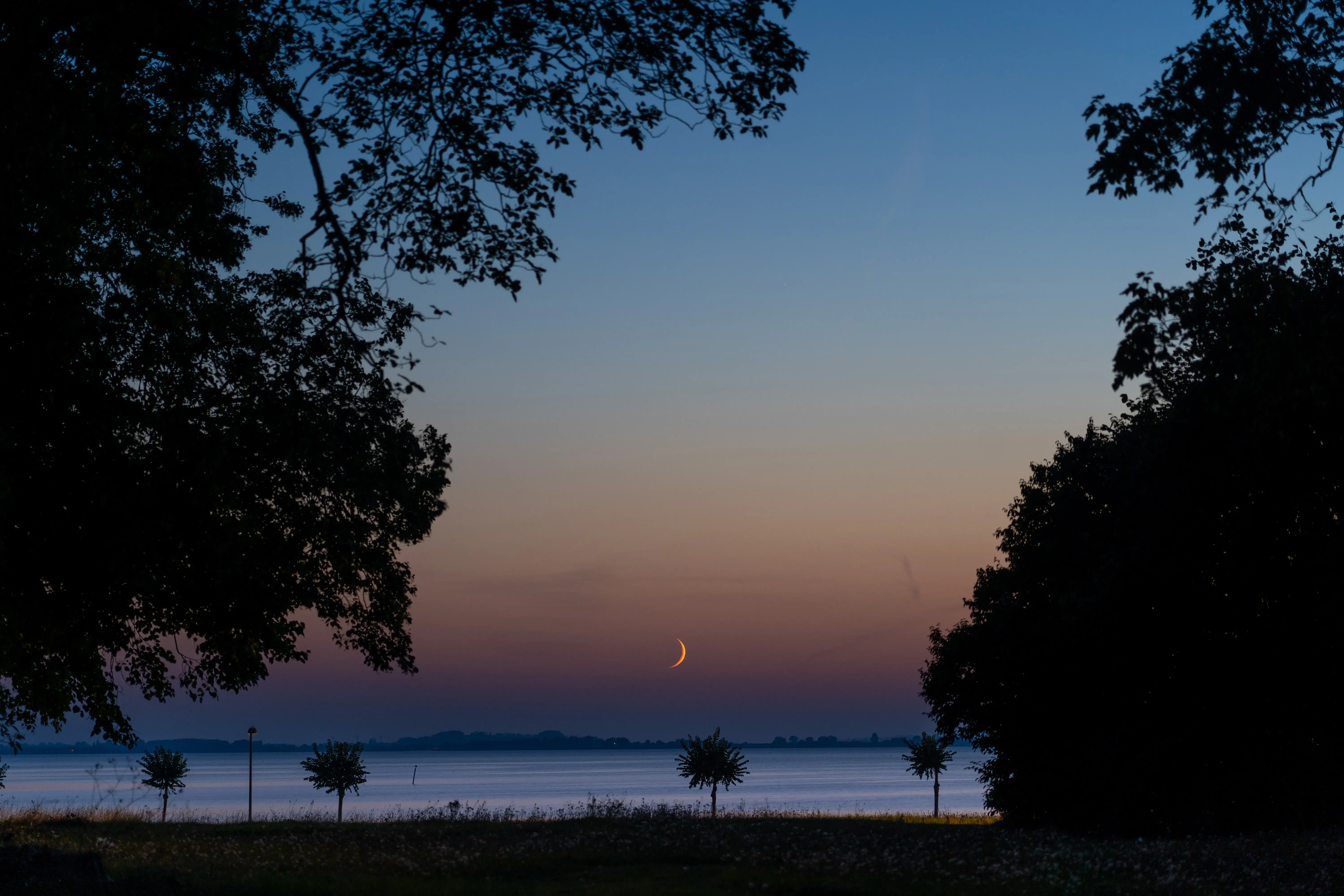 Moon setting two days after New Moon